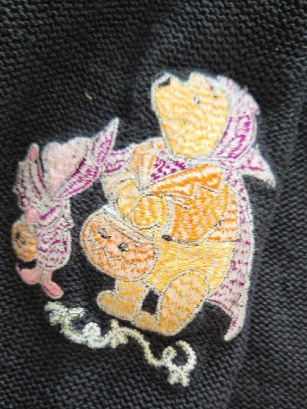 RARE Vintage Disney Store Winnie the Pooh Halloween Cardigan Sweater Shirt Small - Picture 15 of 16
